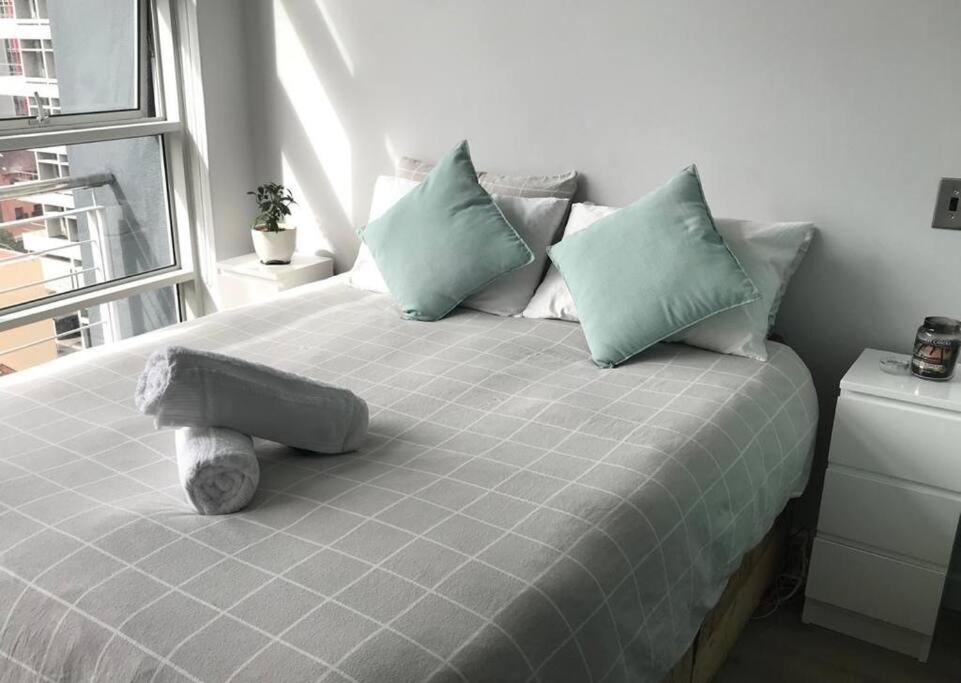 Stunning Studio Apartment In Cbd 케이프타운 외부 사진